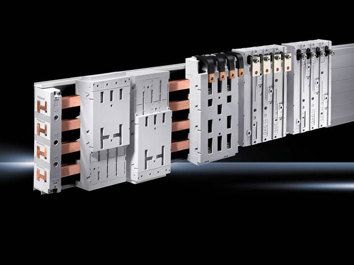 CB 元件适配器 4 极